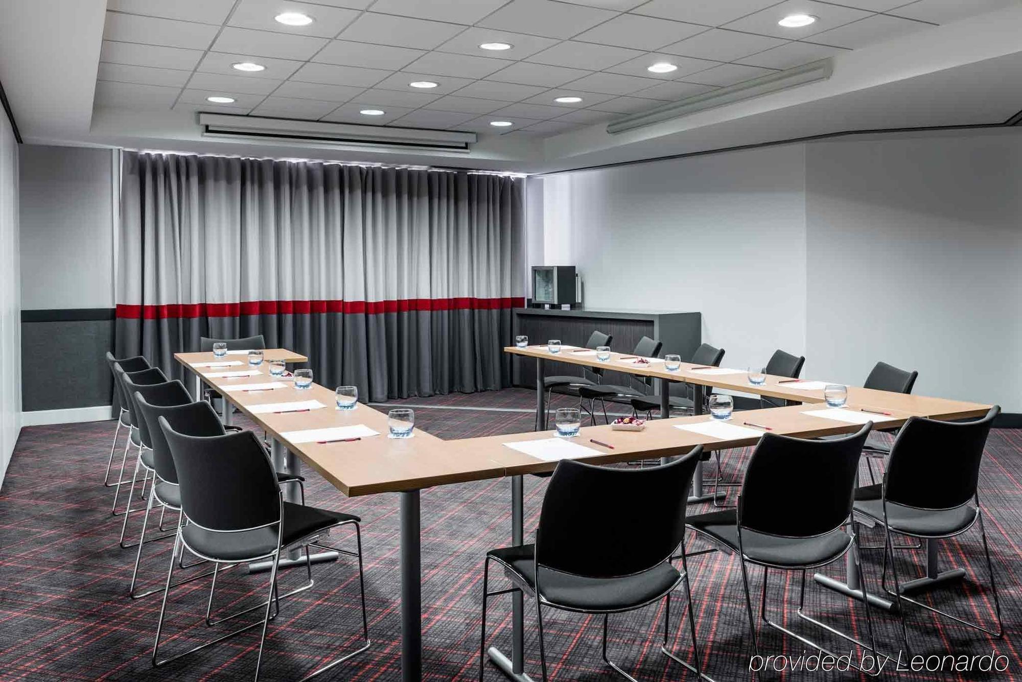 Mercure Paris La Defense Grande Arche Нантерр Екстер'єр фото